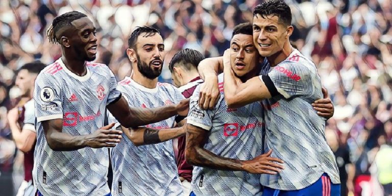 Lingard scored at 89' to complete the comeback for Man united