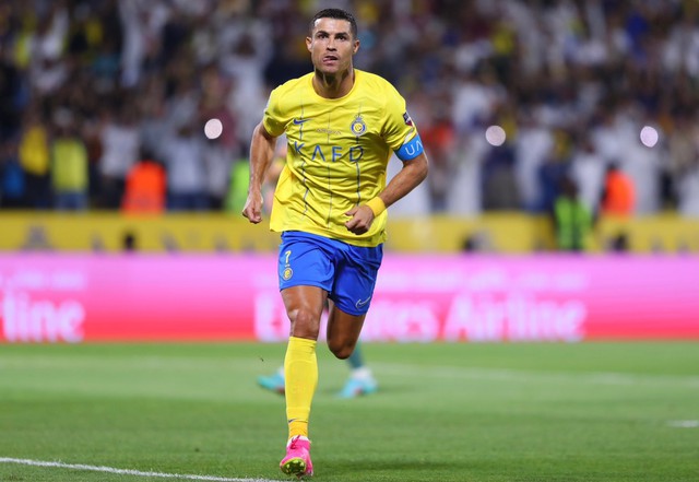 Ronaldo scored from penalty to put Al Nassr in Arab Cup final