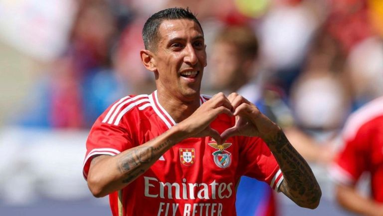 Di Maria signed for Benfica